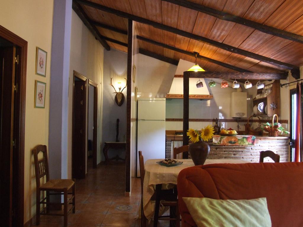 Maison d'hôtes Casa La Rosa P.N. Sierra De Grazalema à Benamahoma Extérieur photo